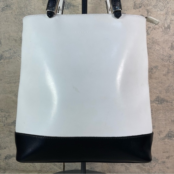 Frederic Paris Made in France, White and Black Leather tote bag - Picture 4 of 15